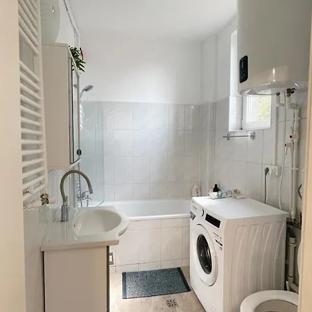 Cocktail I In Piata Romana Apartment *