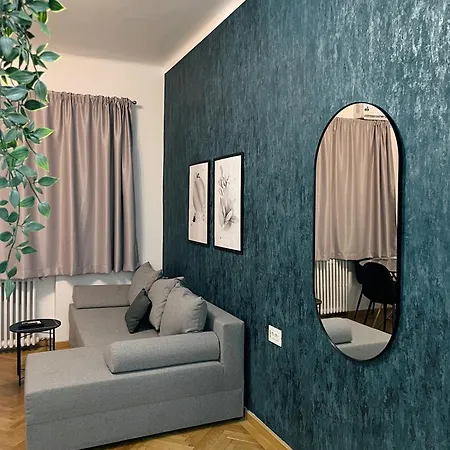 Cocktail I In Piata Romana * Bukarest