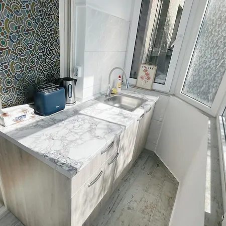 Cocktail I In Piata Romana Apartamento *