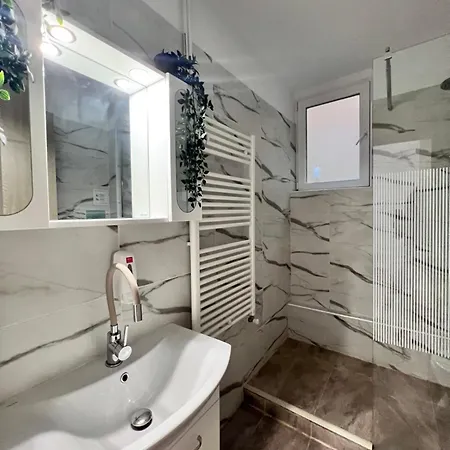 Apartamento Cocktail I In Piata Romana Bucarest