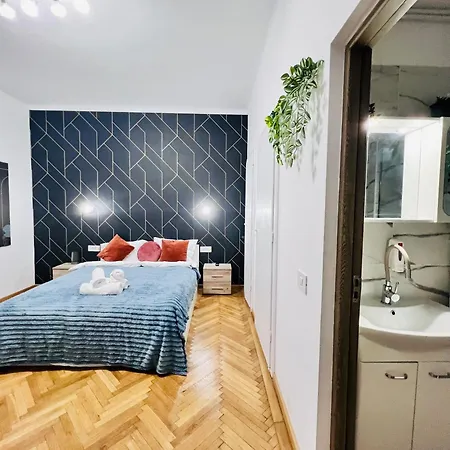 Апартаменты Cocktail I In Piata Romana Бухарест