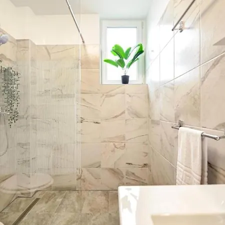 Apartamento Cocktail I In Piata Romana Bucarest