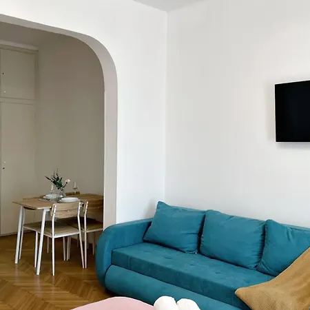 Cocktail I In Piata Romana Apartmán