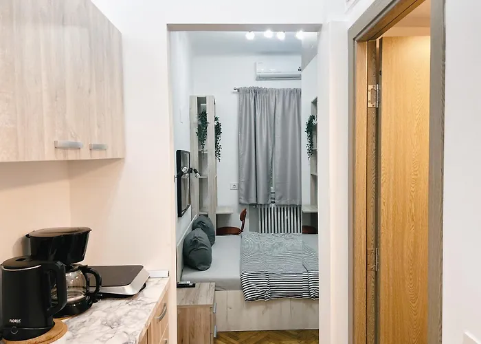 Cocktail I In Piata Romana Apartamento *