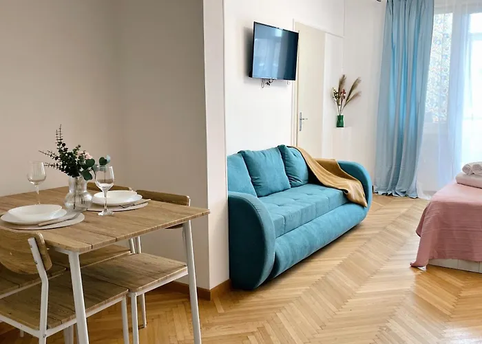 Cocktail I In Piata Romana Apartamento